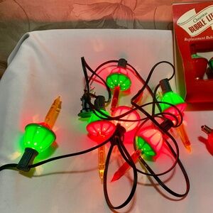 Vintage Working String of Bubble Lights and Four (4) Replacement Bulbs